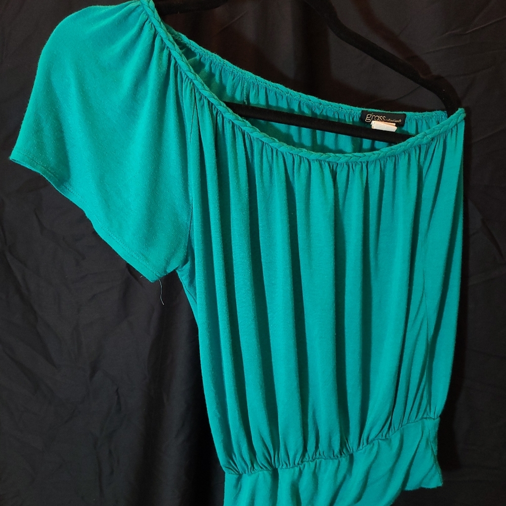 One-shoulder Turquoise Top